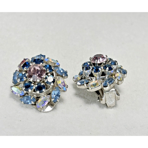 Vtg Blue Austria Crystal Aurora Borealis Prong Set Clip On Earrings Silver-tone - Picture 10 of 16
